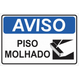 placa de sinalização piso molhado Piauí